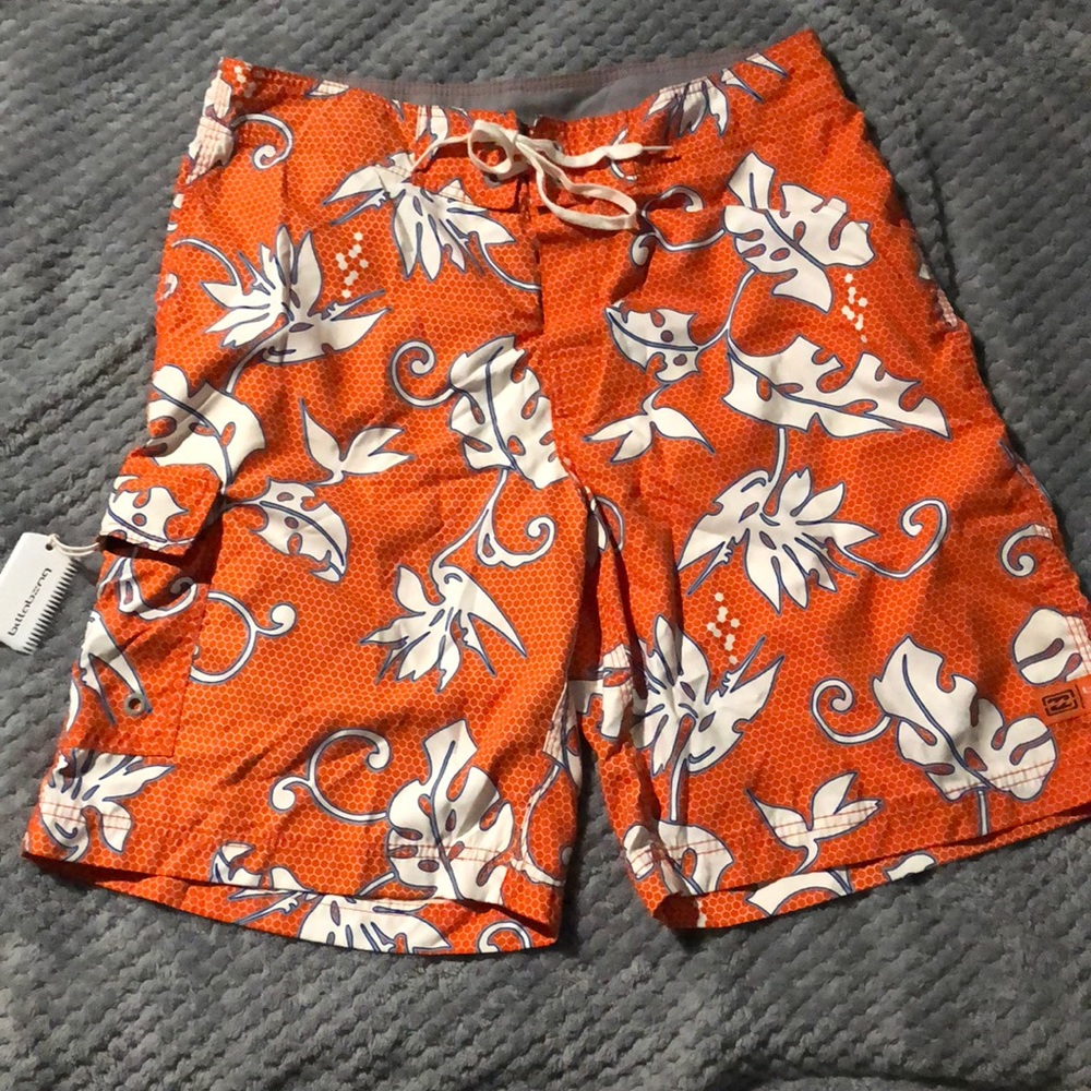 Billabong supreme boardshorts. New without tags.